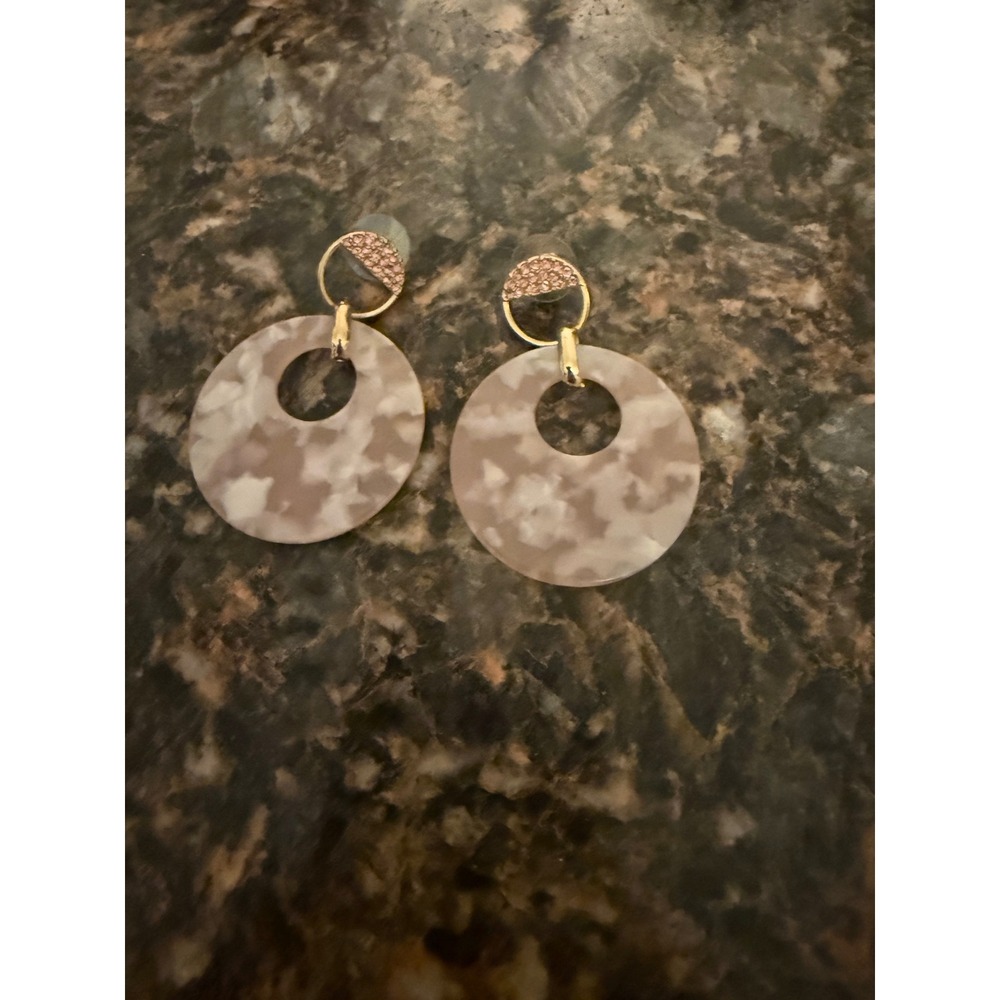 Tortoise Shell Resin Drop Earrings Gold Tone Pave Rhinestone Circular Dangle